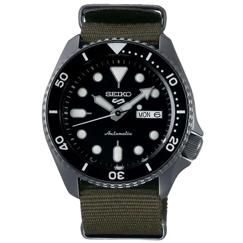 Seiko 5 Sports SKX Black & Green NATO Automatic 42.5mm