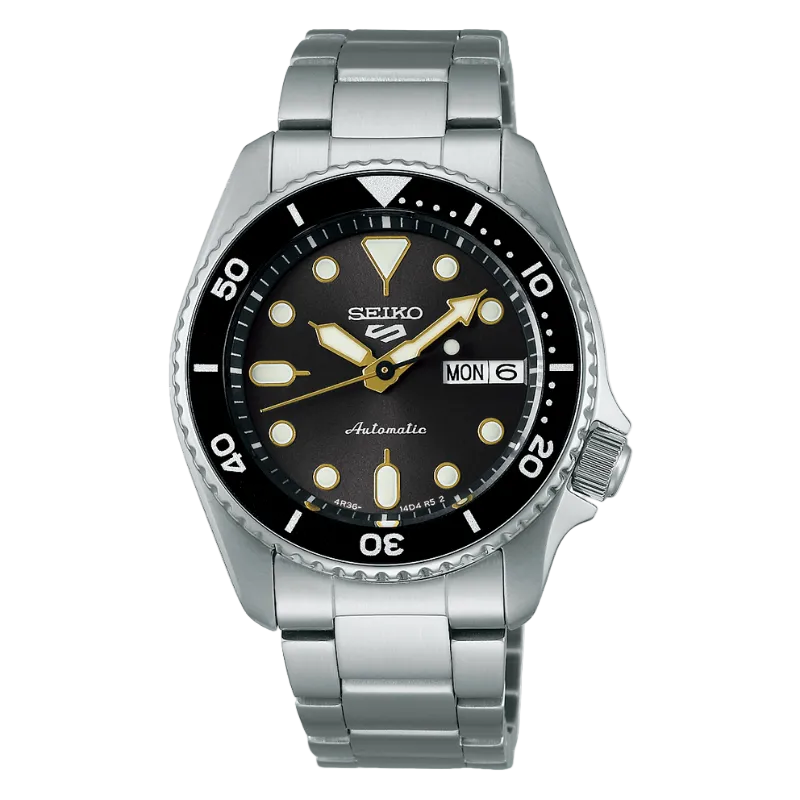 Seiko 5 Sports SKX “Street Stonewash” - 38 mm